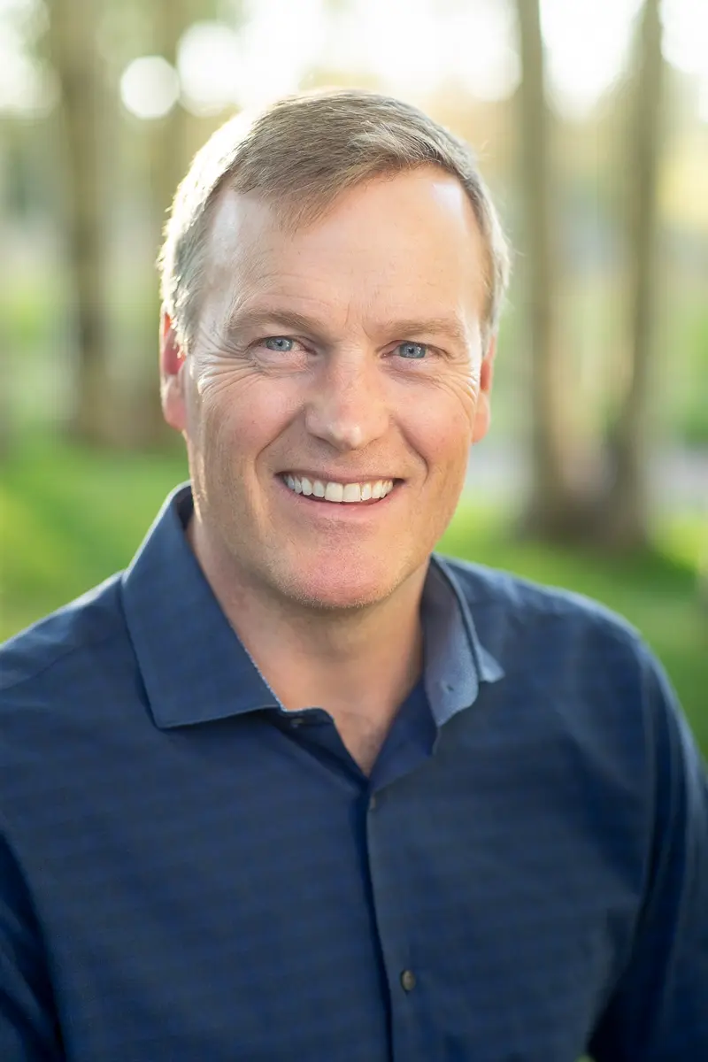 Richard Bryan Headshot