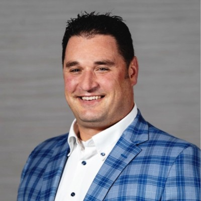 Sean Farrell headshot CLEAR